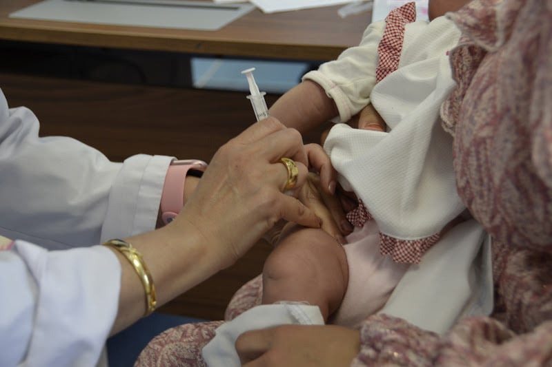 الصحة تدعو إلى استكمال تلقيح الأطفال