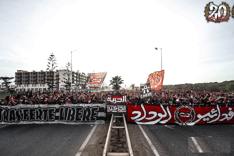 "وينرز" تنتقد منع تنقل جماهير الوداد
